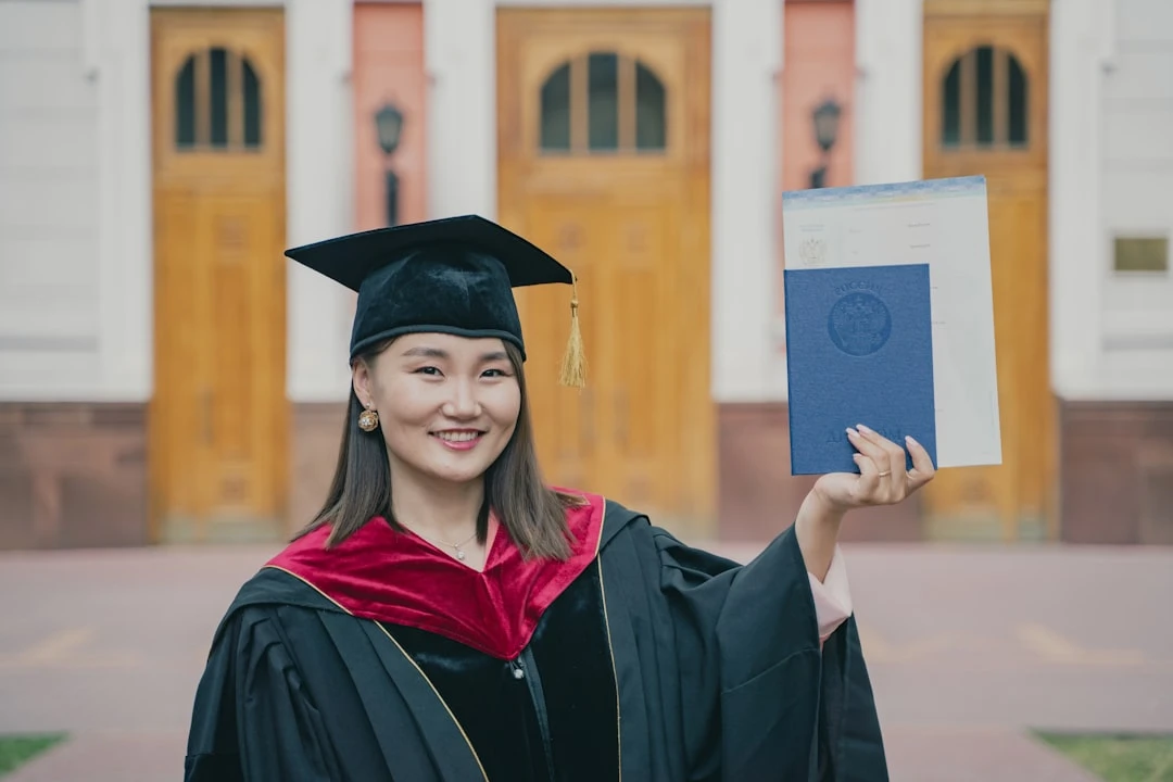 Các tài liệu cần chuẩn bị cho hồ sơ du học Mỹ: I-20, chứng chỉ tiếng Anh, tài chính, thư giới thiệu