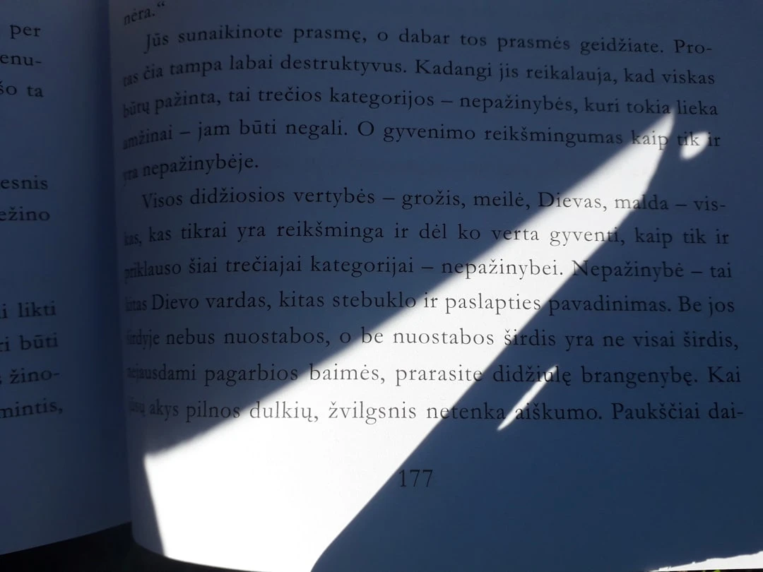 Chuẩn bị hồ sơ xin visa M-1