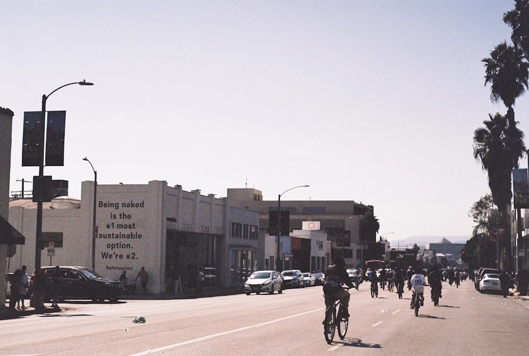Lập kế hoạch tài chính với chi phí du học tại California.